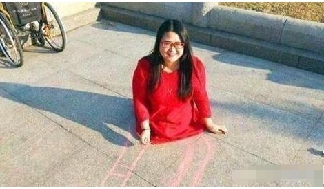 双胞胎儿子|“无腿妈妈”吕娟:不顾医生劝阻坚持生下双胞胎,如今怎么样了?