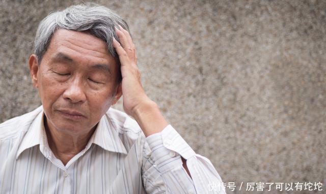 原因|1种零食,正在偷偷“堵住”你的血管,医生提醒:40岁后要少吃