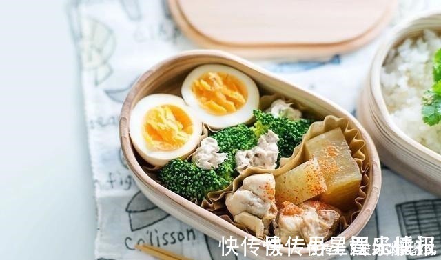 健康|日本一妈妈做的“轻食便当”营养丰盛,造型精美,走红朋友圈
