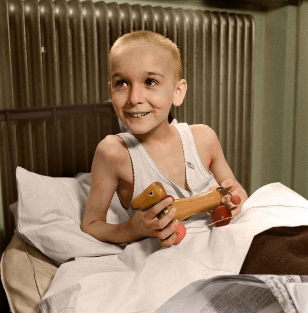 彩色照片|奥斯威辛集中营解放75周年，更多彩色照片曝光，展示了纳粹的罪恶