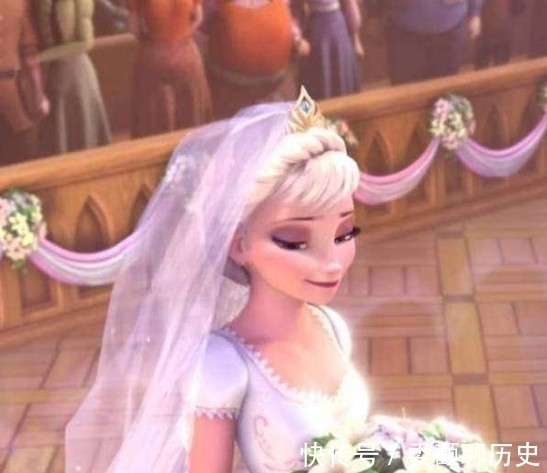 石榴裙|艾莎最全造型,女仆装不是最美,败在了最后一个的石榴裙下!
