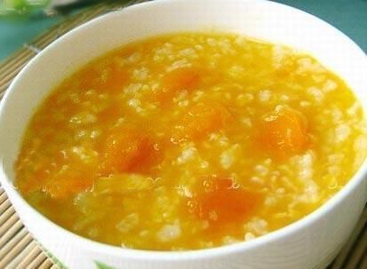 天冷要多喝小米粥,教你這個方法,香濃粘稠米油厚厚,營養滋補