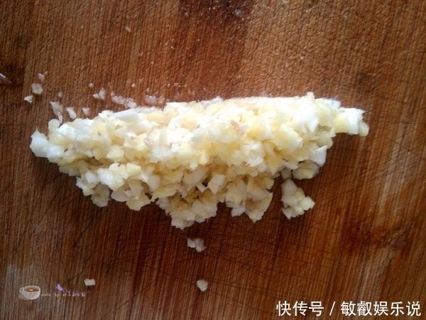 适量|飘香豆腐,独家妙招,8分钟,热气腾腾满屋飘香,每次3分钟被抢光