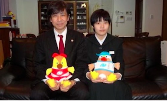 萌奈美的|日本天才少女堕落史,杀害闺蜜,逼死父亲,她是如何成“魔”的?