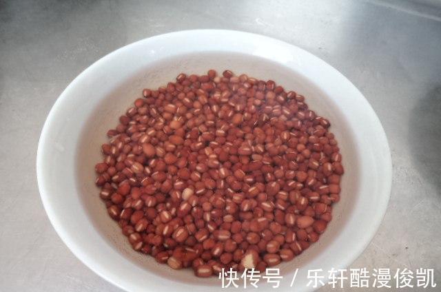 薏米|湿气最怕喝“这汤”，简单煮一锅，湿气不见了， 常喝身体更轻松
