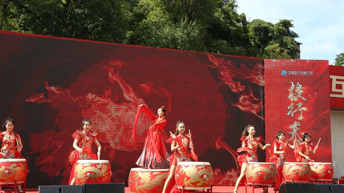陈德银|贵州新华2021年互联网新专业发布暨人才供需双选会圆满落幕