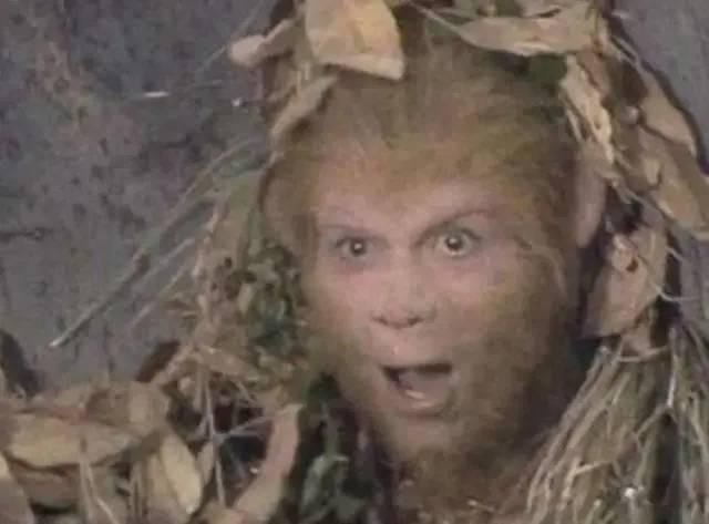 为什么如来急忙把孙悟空压在五行山下?原来是惧怕猴子大喊二个字!