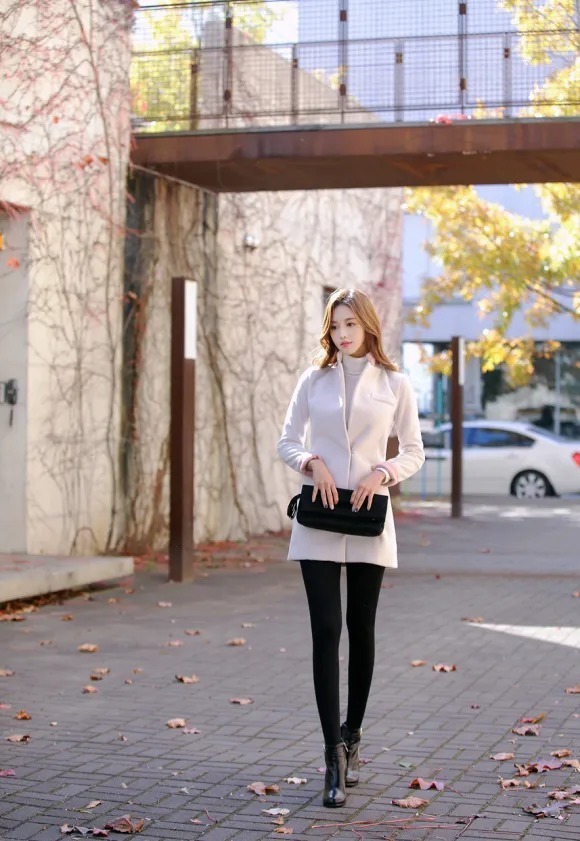 粉底色|美图欣赏:孙允珠,粉底色甜蜜轻盈西装式风衣