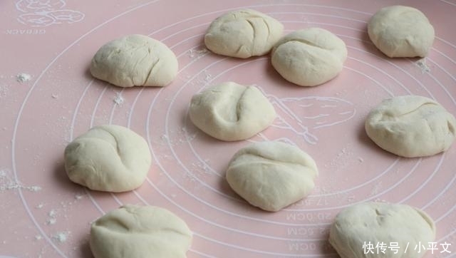 早餐比包子简单，比馒头好吃，两手一卷，出锅孩子一口气吃3个