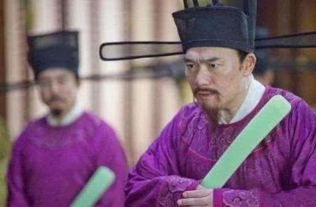 手里|为什么宋朝大臣上朝时手里会拿一块板子?有什么用处?