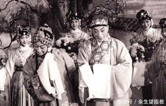 梨园孟小冬,除了梅来芳还有杜月笙的爱情,刹那芳华成永久!