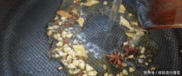 卤汁蒸芋头，步骤虽简单，但调味是关键，口感醇香浓郁让人垂涎