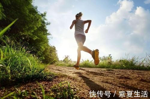 糖尿病患者|患糖尿病的原因是什么?这3大原因是根源!赶紧远离不良习惯