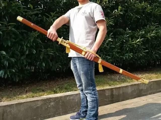 最强|中国历史上出现的几款极致名刀,一把当时杀伤力最强,一把闻名中外