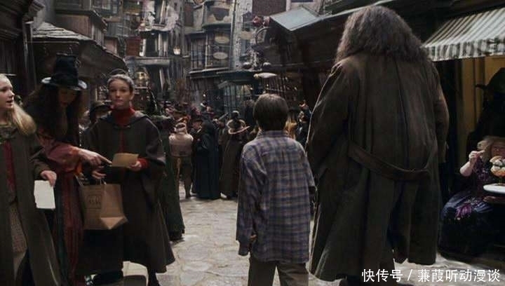 哈利波特与|趣说哈利波特:龙血比龙肝还贵,巫师们的物价真有这么任性吗?