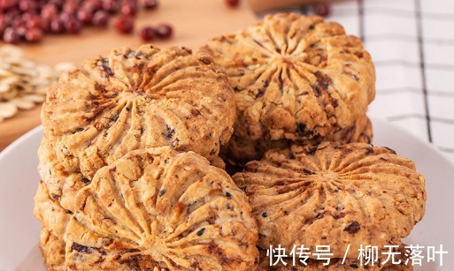 爱吃零食又怕胖，不妨试试这四款零食，好吃又营养，解馋低热量！