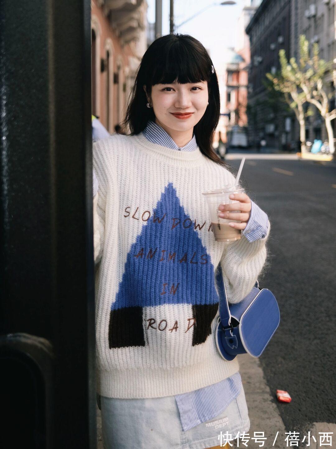 毛衣 冬季衣服不用多,学会实用的“毛衣穿法”就够了,出街告别路人感