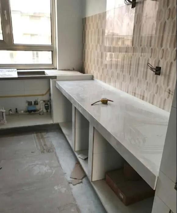 吊柜|住了两年才发现橱柜这样装有多好,结实又美观,邻居看了都羡慕