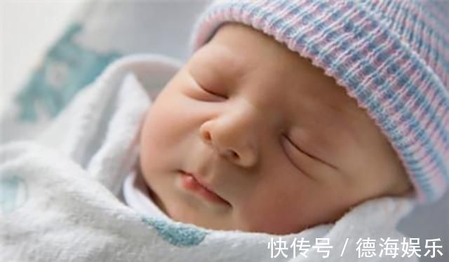 尿不湿|哄宝宝睡觉,新手爸妈容易踏入这四个误区,早知道早改正