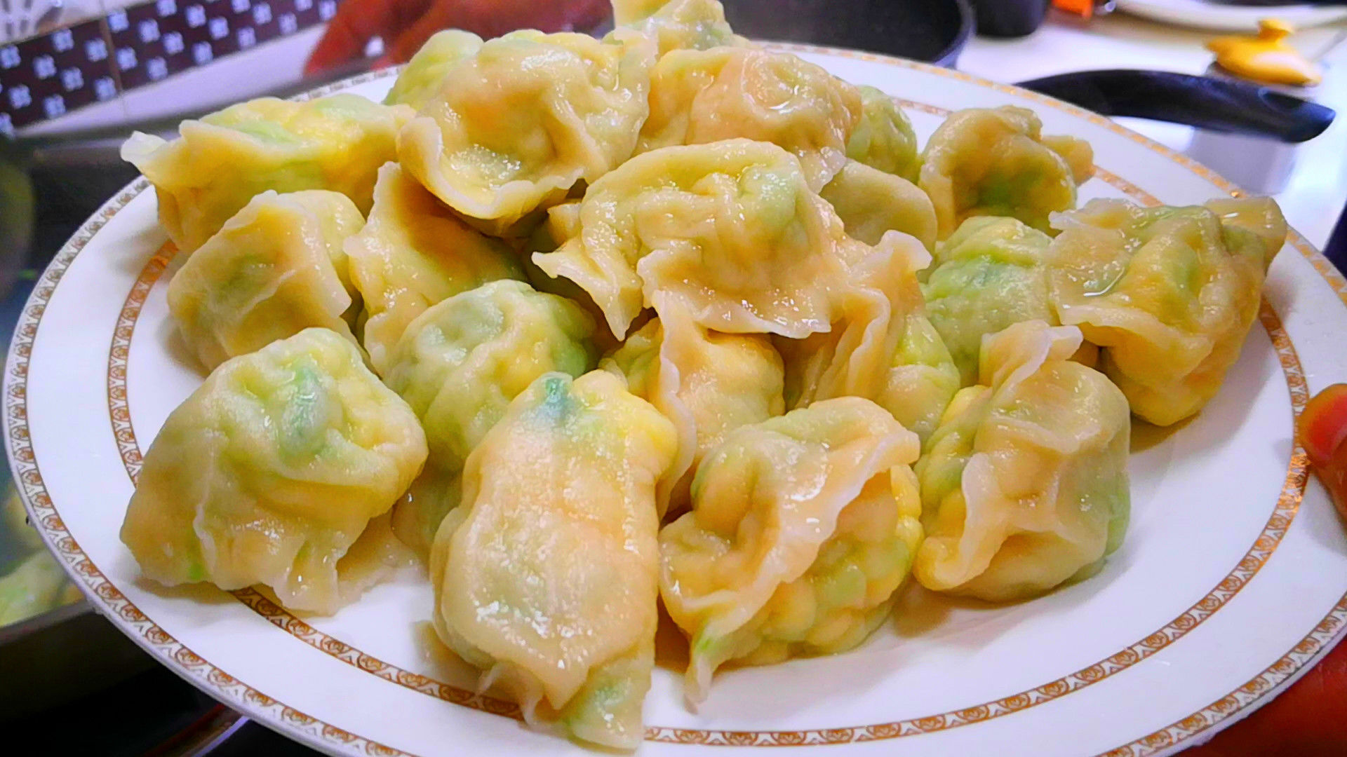 韭菜|立秋吃饺子,就馋这个馅,8块钱包一锅,比韭菜和芹菜都鲜,真香