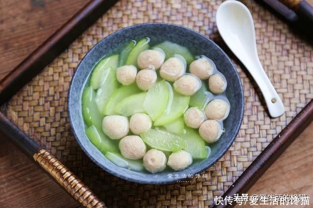 雪梨|大热天，不管有钱没钱，都要常吃这6种碱性食物，精神十足过夏天