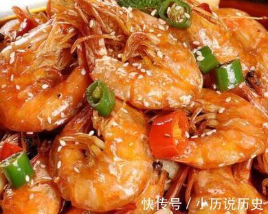 一日三餐|孩子经常熬夜学习和容易熬坏身体,多吃补钙菜,补钙强体质