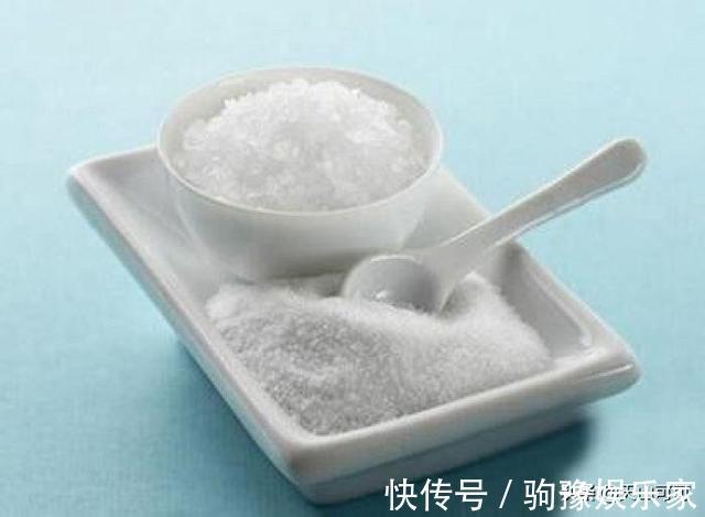 羊肉|炒菜时先放盐，还是最后放盐？有什么区別？