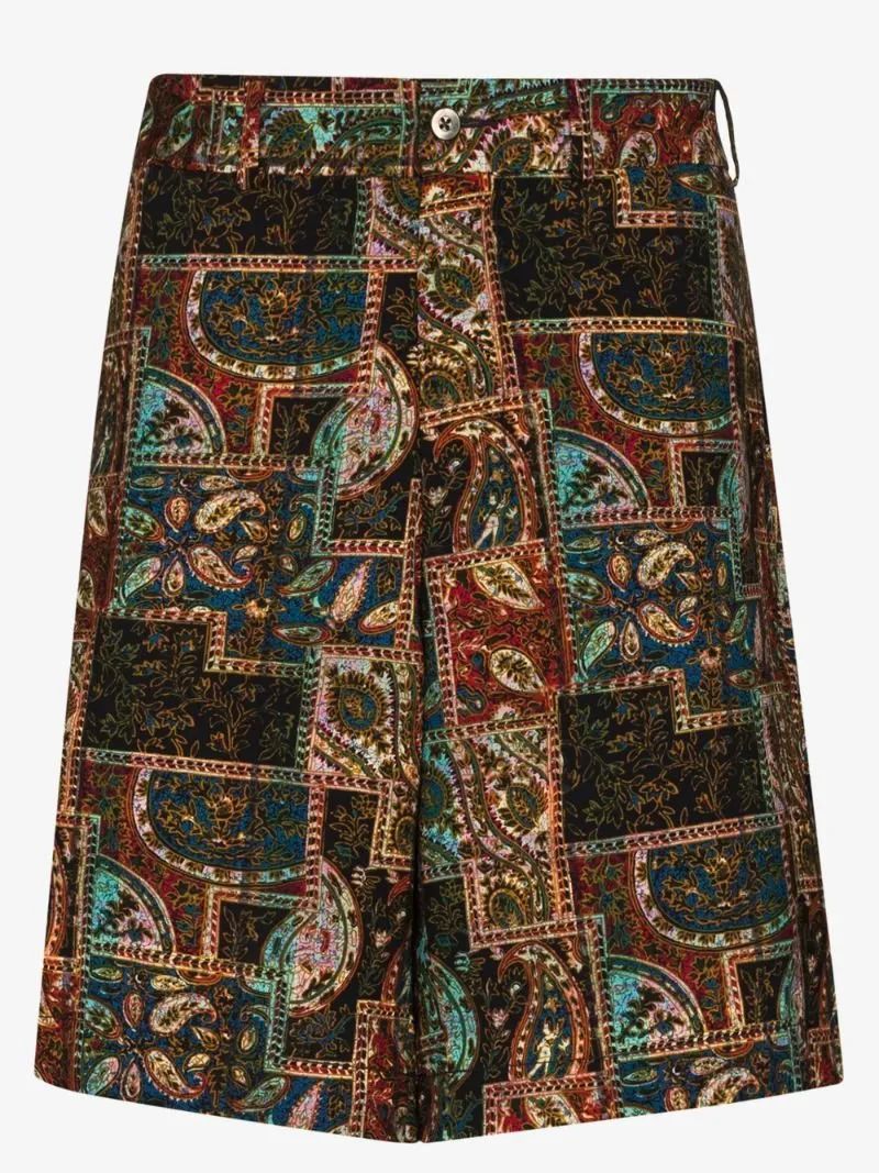 印花|怎么没有一个男人敢穿花短裤？