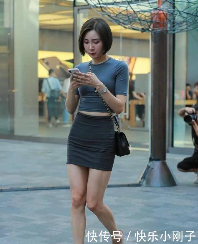 百褶裤|优雅气质的连衣裙可是必备品，休闲还减龄，搭配得好