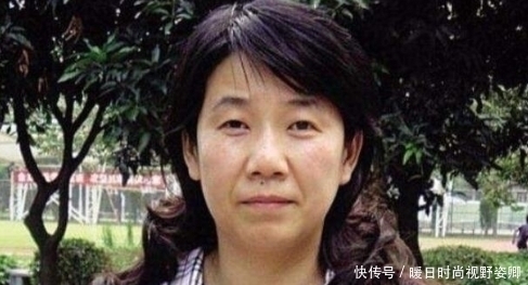 她是国乒最强女教练,年岁过百才头婚,眼里