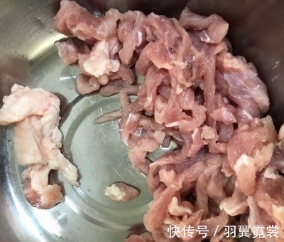 豆角|豆角焖面，面条直接下锅是错的，多做1步，根根干香入味，不粘连