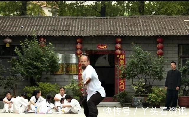 形意拳|美國小伙癡迷武當功夫成三豐派傳人回美國沒幾天就想回來