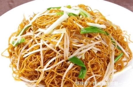 面条不要煮着吃!教你全新做法,咸香美味,Q弹爽滑,比肉还好吃!