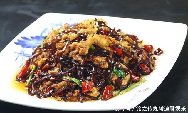 咸菜|27岁查出糖尿病，5年后离世，医生叹息经常吃一物，难怪血糖高