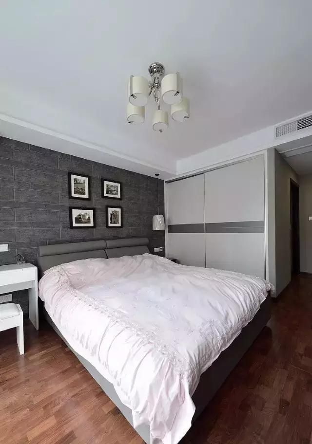 子母床|140㎡高级灰三居室,迫不及待搬进去,太喜欢我家客厅