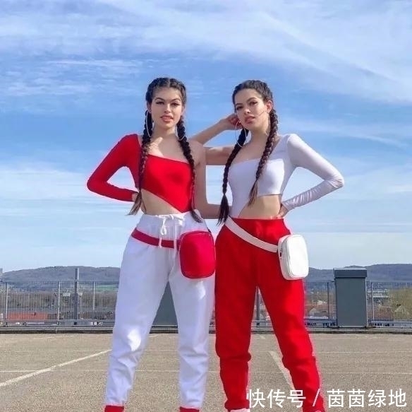 杠铃|德国双胞胎美女酷爱健身,大长腿加翘臀,姐妹同台吸粉无数