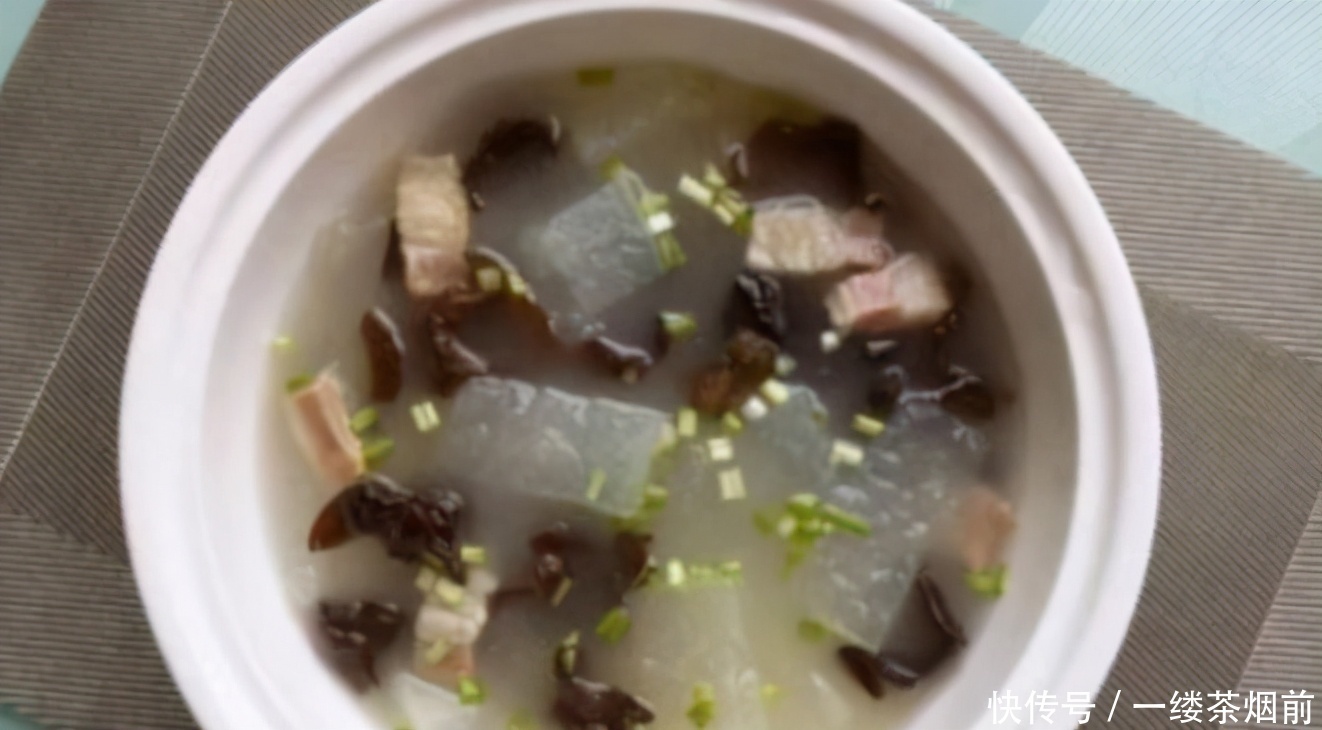 抗衰|女性不想长皱纹,3种蔬果换着吃,排毒养颜,美容抗衰,好处多