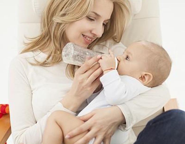 食品添加剂|婴儿奶粉里的卡拉胶是什么家长如何为宝宝选择婴幼儿奶粉