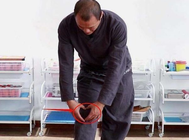 它是藏在小腿内侧的养生方,每天拍打100下,肝脾肾通通好了