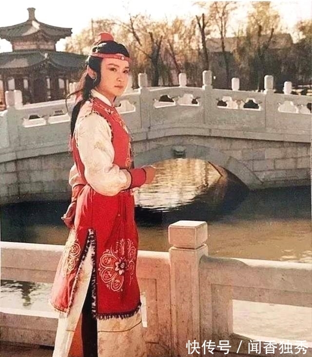 红楼!贾琏没有哥哥,怎么会是二爷?带你见识一下红楼这场京剧脸谱大戏