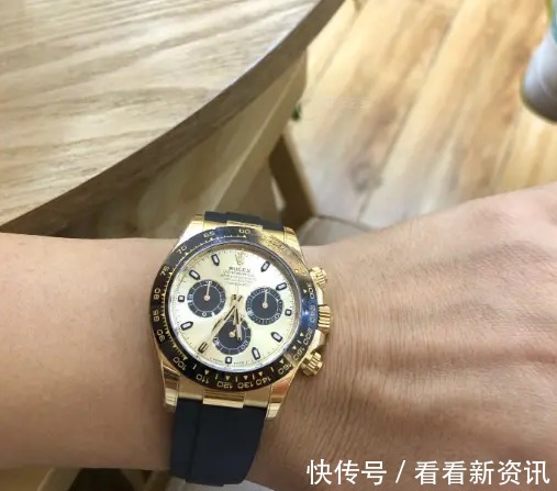 欧米茄 四十岁男士戴什么表好还不油腻!