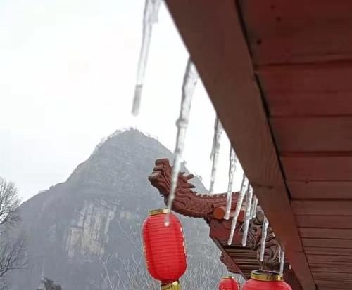 银装素裹！冷空气影响广东 粤北多地现雾凇冰挂等景观