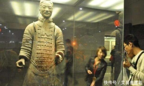 郑成功|历史上的名将为啥不是八块腹肌,而个个大肚腩?原因很简单