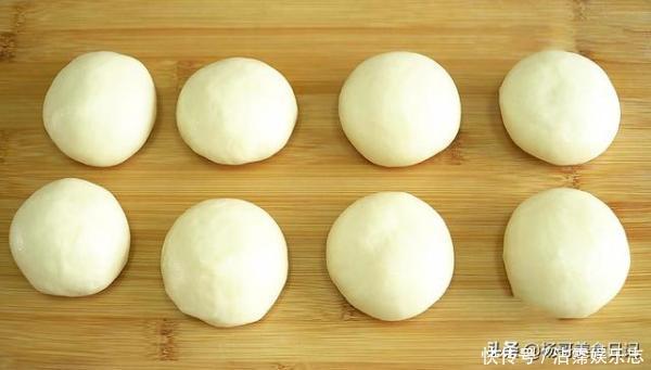 玉米油|想吃葱香烧饼不用买,教你在家自己做,外酥里软,咬一口直掉渣