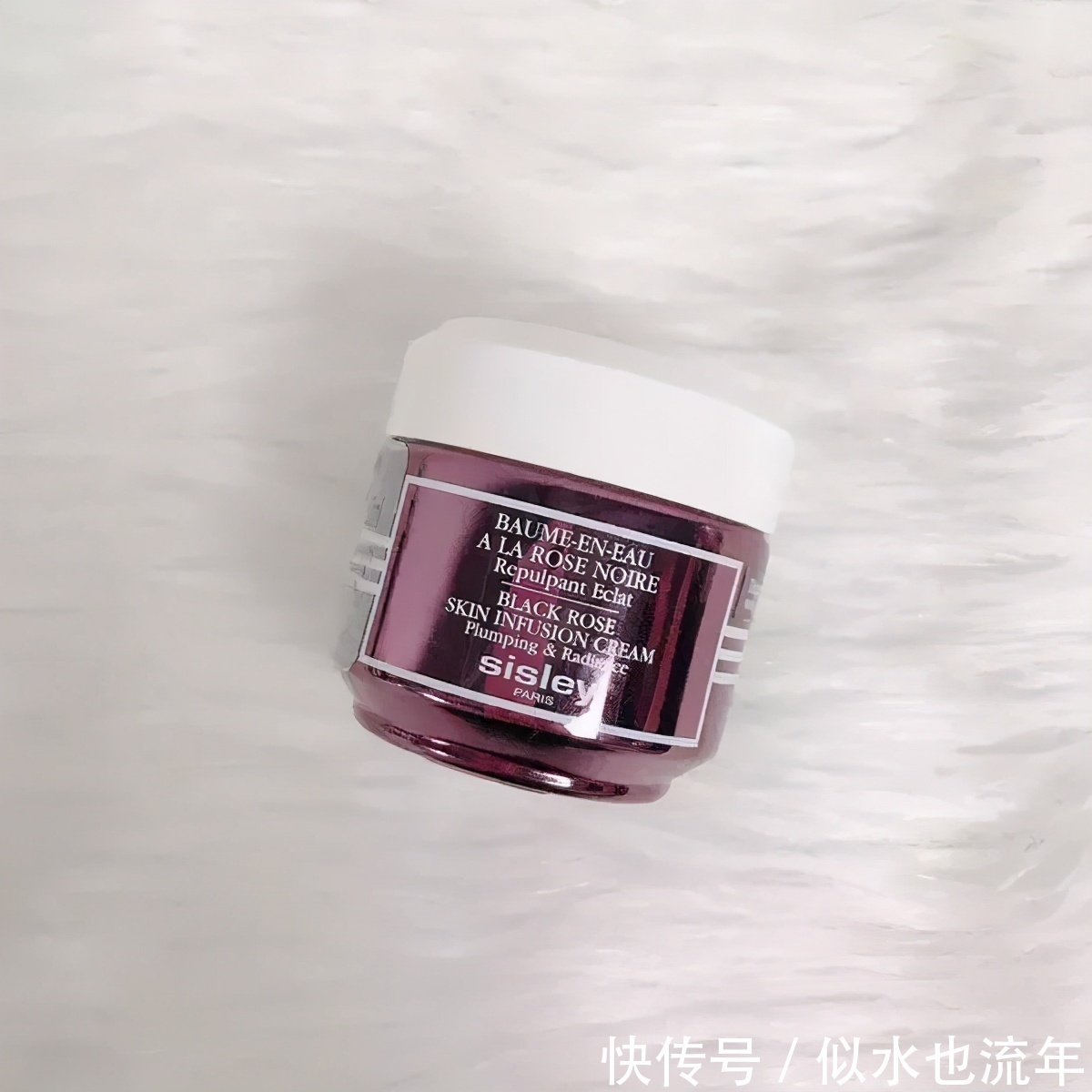 面霜推荐:补水保湿,滋润修护,紧致皮肤,无暇美肌的不二之选