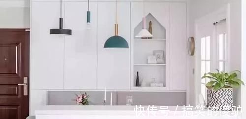 卧室|老婆将卧室飘窗改造书桌,瞬间多了一个书房,太棒了