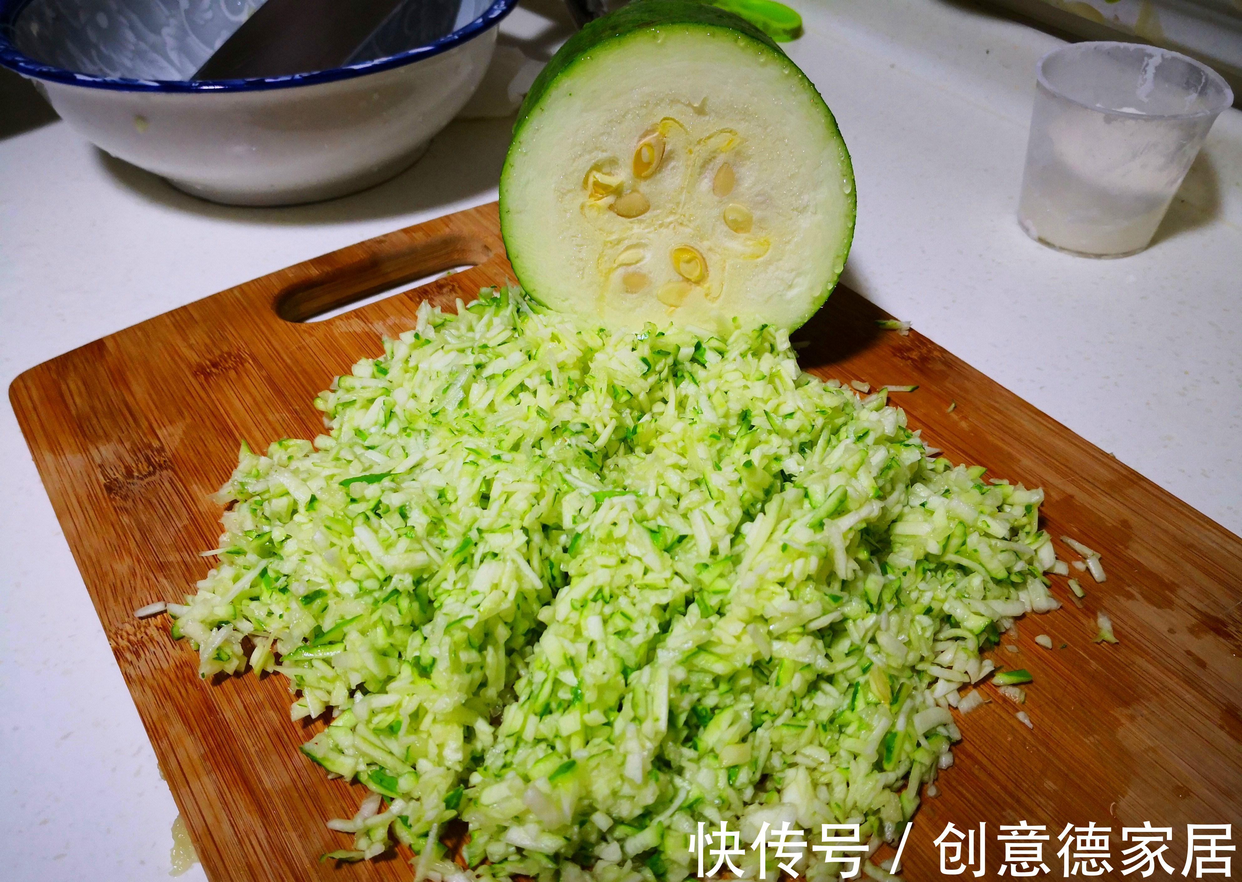 10月此菜正当季，才5毛一斤，健脾养胃营养高，包饺子比韭菜都鲜