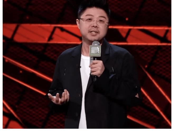 謝娜|《脫口秀4》總決賽，謝娜被嘲“沒文化”，網(wǎng)友：她根本聽不懂