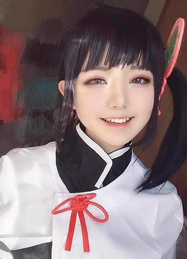 香奈乎|《鬼灭之刃》香奈乎COS,中、越、日三种版本各有千秋,我全都爱
