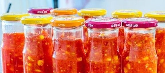 教你在家腌西红柿,1次腌10罐不够吃,做法简单,放12个月不会坏